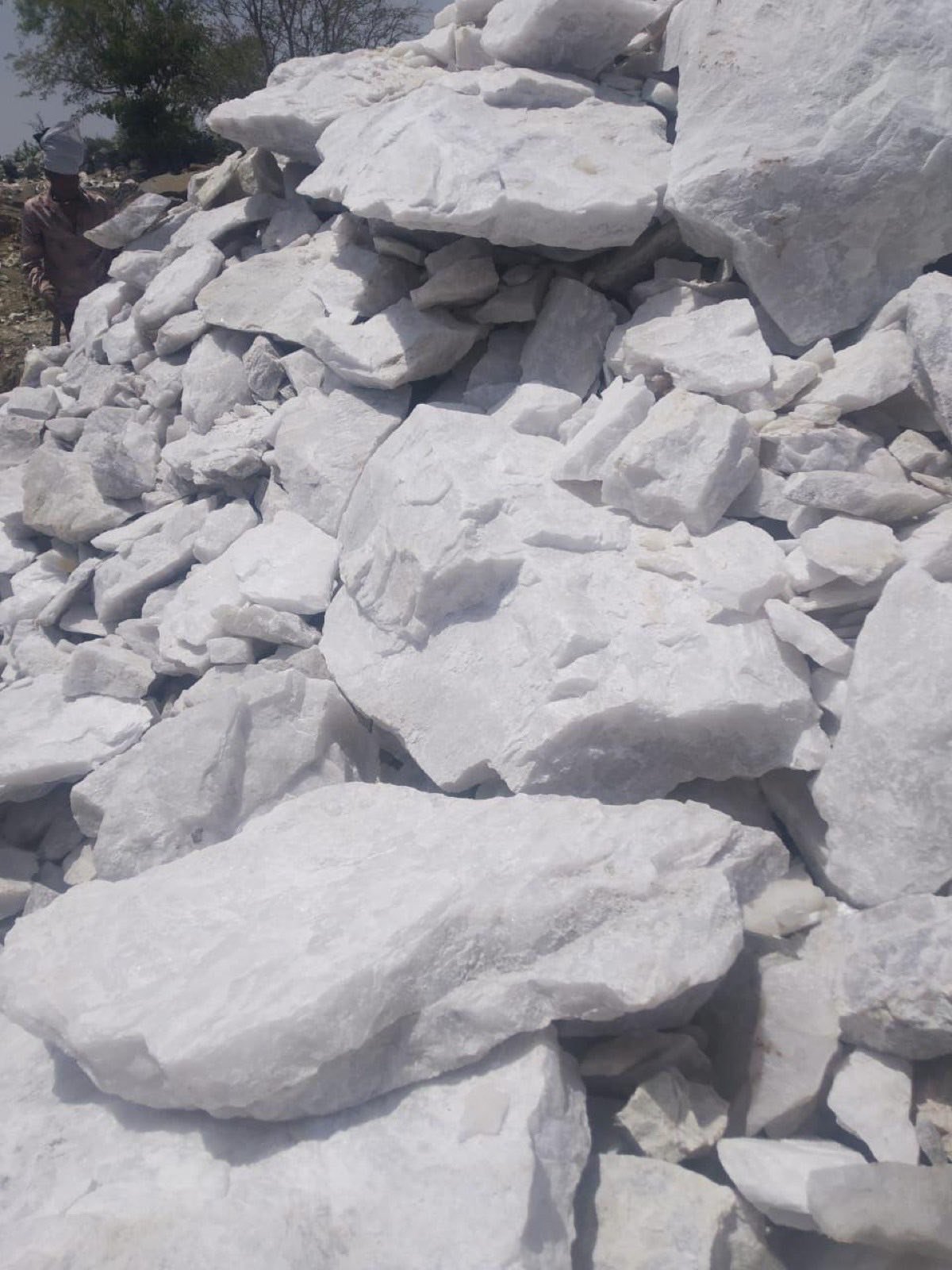 Dolomite — Indian industrial mineral exporter