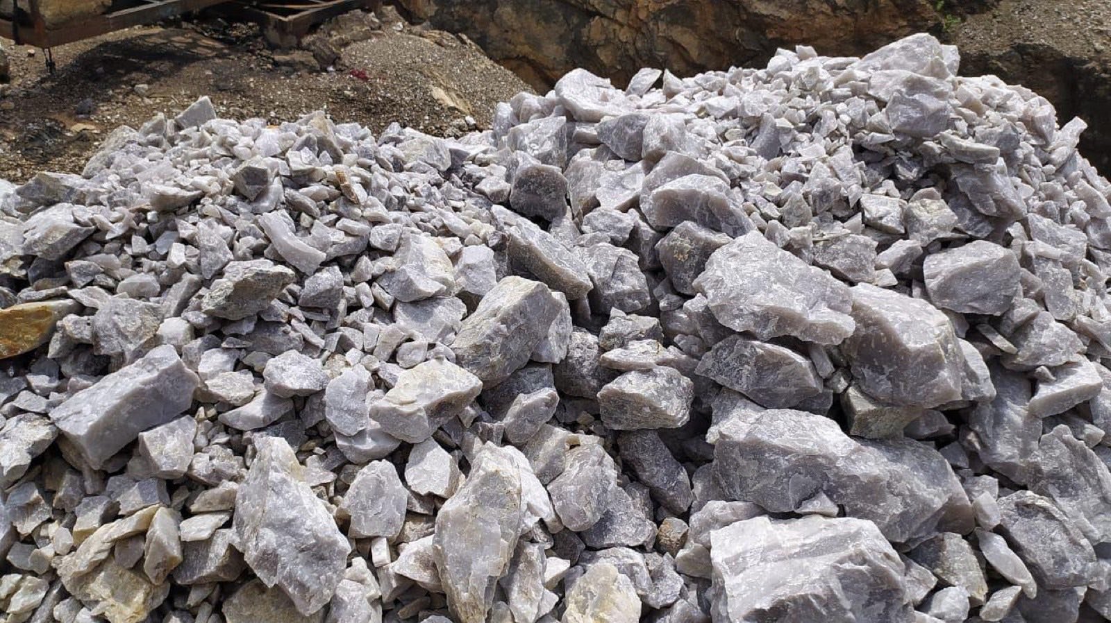 Mica — Indian industrial mineral exporter