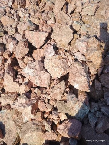 Graded feldspar lumps at Alham Exim mineral yard